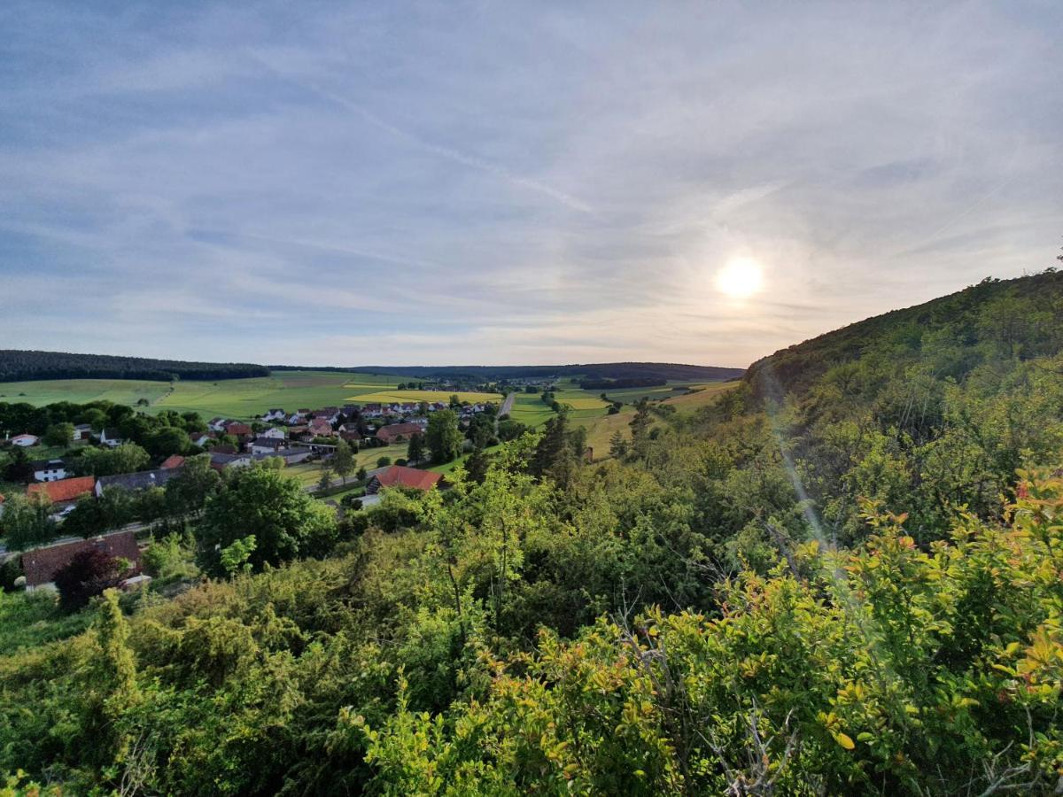 Ferienwohnung Am Sonnigen Haimberg ฟุลดา ภายนอก รูปภาพ